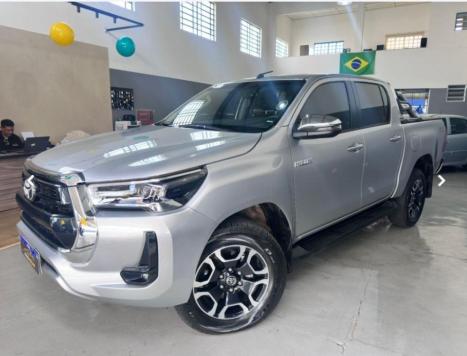 TOYOTA Hilux Caminhonete 2.8 16V SRV 4X4 DIESEL CABINE DUPLA AUTOM�TICO, Foto 1
