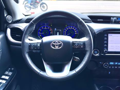 TOYOTA Hilux Caminhonete 2.7 16V 4P DX CABINE DUPLA, Foto 2