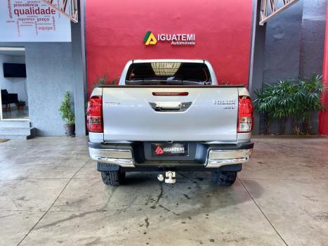 TOYOTA Hilux Caminhonete 2.7 16V 4P DX CABINE DUPLA, Foto 19