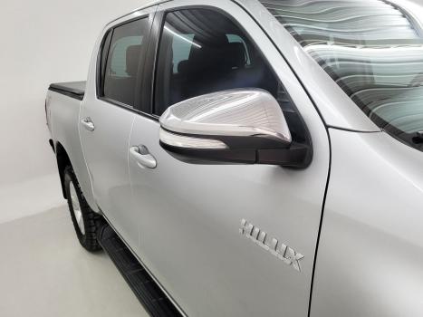 TOYOTA Hilux Caminhonete 2.8 16V SRV 4X4 DIESEL CABINE DUPLA AUTOM�TICO, Foto 11