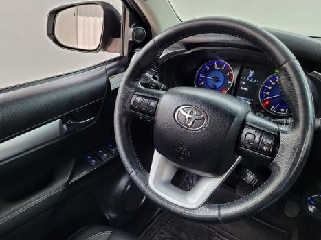 TOYOTA Hilux Caminhonete 2.8 16V SRV 4X4 DIESEL CABINE DUPLA AUTOM�TICO, Foto 15
