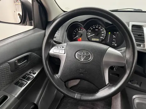 TOYOTA Hilux Caminhonete 2.7 16V 4P SR FLEX CABINE DUPLA AUTOM�TICO, Foto 14