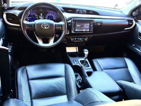 TOYOTA Hilux Caminhonete , Foto 6