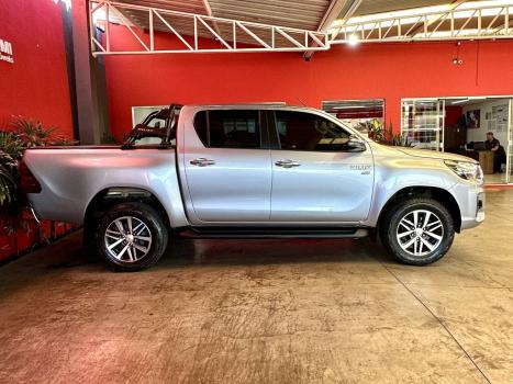 TOYOTA Hilux Caminhonete , Foto 14