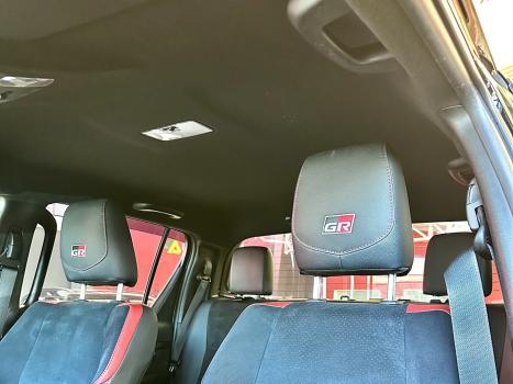 TOYOTA Hilux Caminhonete , Foto 6