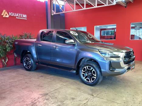 TOYOTA Hilux Caminhonete 2.8 16V SRX 4X4 DIESEL CABINE DUPLA AUTOM�TICO, Foto 6