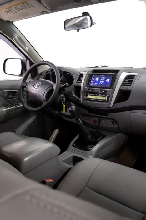 TOYOTA Hilux Caminhonete 3.0 4P SRV DIESEL CABINE DUPLA, Foto 7