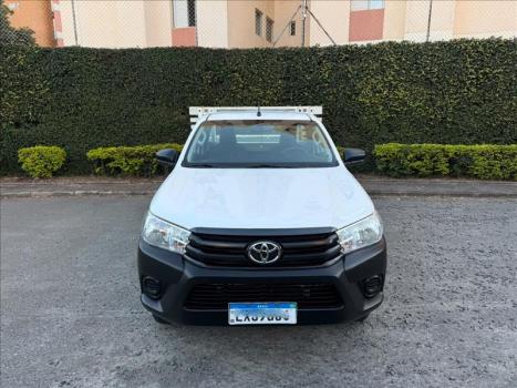 TOYOTA Hilux Caminhonete 2.8 4X4 DIESEL CABINE SIMPLES, Foto 2