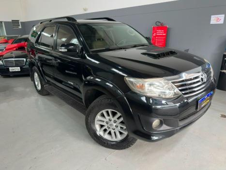 TOYOTA Hilux Caminhonete 3.0 16V 4P 4X4 SRV TURBO DIESEL CABINE DUPLA AUTOM�TICO, Foto 3