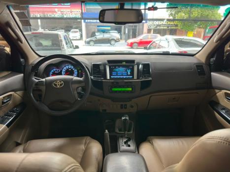 TOYOTA Hilux Caminhonete 3.0 16V 4P 4X4 SRV TURBO DIESEL CABINE DUPLA AUTOM�TICO, Foto 7