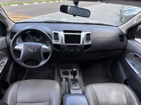 TOYOTA Hilux Caminhonete 2.7 16V 4P SR FLEX CABINE DUPLA AUTOM�TICO, Foto 7