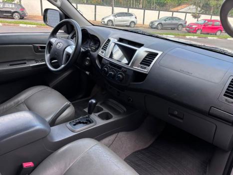 TOYOTA Hilux Caminhonete 2.7 16V 4P SR FLEX CABINE DUPLA AUTOM�TICO, Foto 9