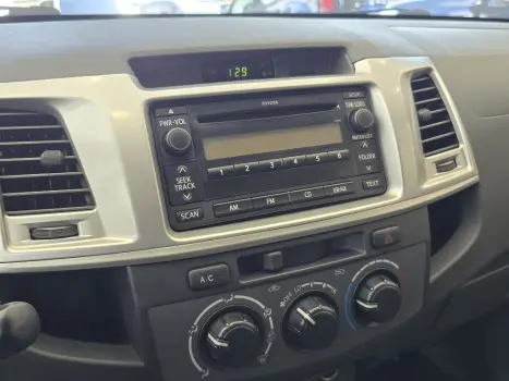 TOYOTA Hilux Caminhonete 2.7 16V 4P SR AUTOM�TICO, Foto 12