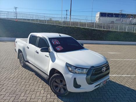TOYOTA Hilux Caminhonete 2.8 4P 4X4 DIESEL CABINE DUPLA, Foto 1