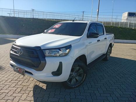 TOYOTA Hilux Caminhonete 2.8 4P 4X4 DIESEL CABINE DUPLA, Foto 2
