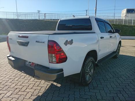 TOYOTA Hilux Caminhonete 2.8 4P 4X4 DIESEL CABINE DUPLA, Foto 7