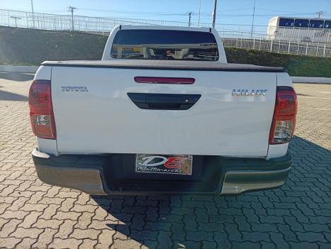 TOYOTA Hilux Caminhonete 2.8 4P 4X4 DIESEL CABINE DUPLA, Foto 10