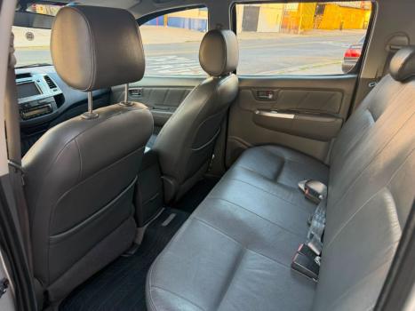 TOYOTA Hilux Caminhonete 2.7 16V 4P SRV FLEX 4X4  CABINE DUPLA AUTOM�TICO, Foto 14