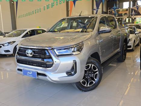 TOYOTA Hilux Caminhonete 2.8 16V SRX 4X4 DIESEL CABINE DUPLA AUTOM�TICO, Foto 3
