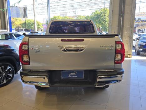 TOYOTA Hilux Caminhonete 2.8 16V SRX 4X4 DIESEL CABINE DUPLA AUTOM�TICO, Foto 5