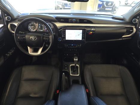 TOYOTA Hilux Caminhonete 2.8 16V SRX 4X4 DIESEL CABINE DUPLA AUTOM�TICO, Foto 7
