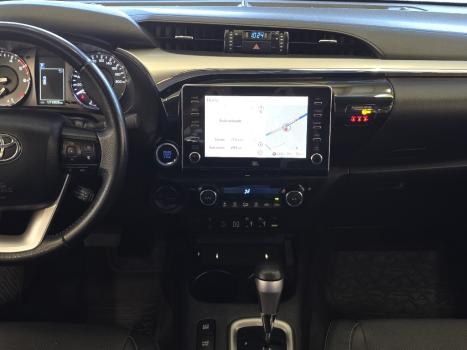 TOYOTA Hilux Caminhonete 2.8 16V SRX 4X4 DIESEL CABINE DUPLA AUTOM�TICO, Foto 8