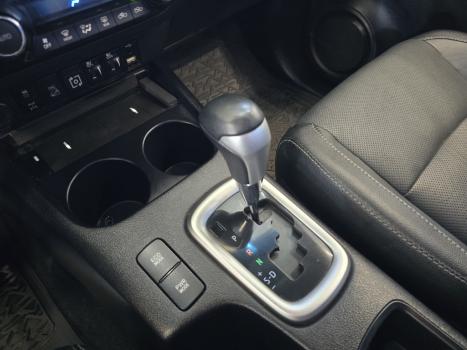 TOYOTA Hilux Caminhonete 2.8 16V SRX 4X4 DIESEL CABINE DUPLA AUTOM�TICO, Foto 10