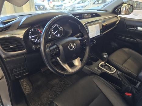 TOYOTA Hilux Caminhonete 2.8 16V SRX 4X4 DIESEL CABINE DUPLA AUTOM�TICO, Foto 15