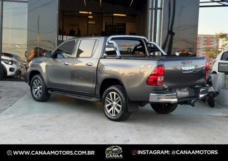 TOYOTA Hilux Caminhonete 2.7 16V 4P SRV FLEX CABINE DUPLA AUTOMÁTICO, Foto 6