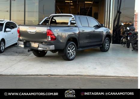 TOYOTA Hilux Caminhonete 2.7 16V 4P SRV FLEX CABINE DUPLA AUTOMÁTICO, Foto 7