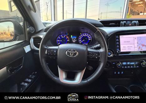 TOYOTA Hilux Caminhonete 2.7 16V 4P SRV FLEX CABINE DUPLA AUTOMÁTICO, Foto 8