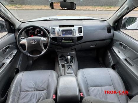 TOYOTA Hilux Caminhonete 2.7 16V 4P FLEX STD 4X4 CABINE DUPLA, Foto 5