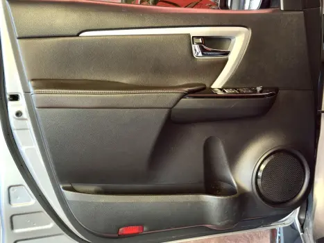 TOYOTA Hilux SW4 2.7 16V 4P FLEX SRV 7 LUGARES AUTOMTICO, Foto 21