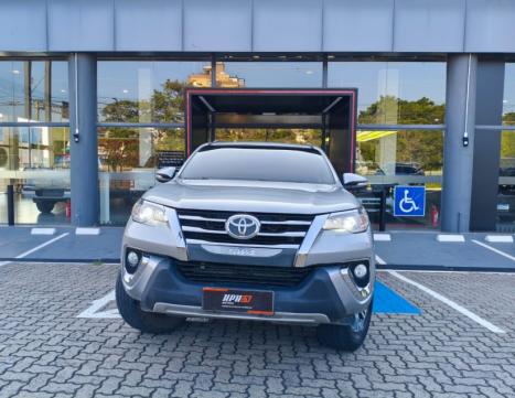 TOYOTA Hilux SW4 2.7 16V 4P SR FLEX AUTOM�TICO, Foto 3