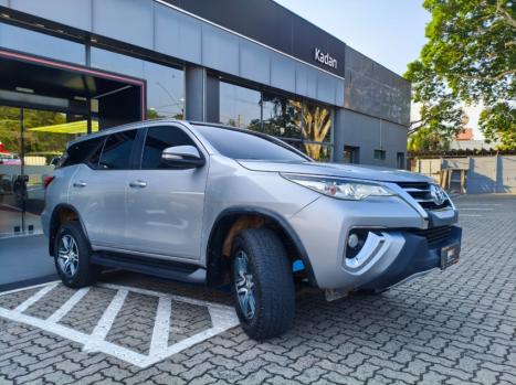 TOYOTA Hilux SW4 2.7 16V 4P SR FLEX AUTOM�TICO, Foto 2