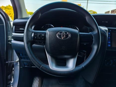 TOYOTA Hilux SW4 2.7 16V 4P SR FLEX AUTOM�TICO, Foto 8