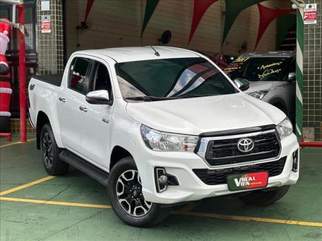 TOYOTA Hilux SW4 2.7 16V 4P 4X4, Foto 1