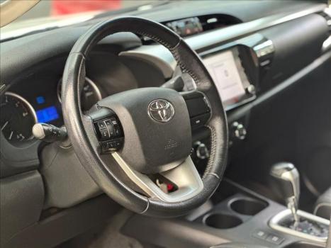 TOYOTA Hilux SW4 2.7 16V 4P 4X4, Foto 4