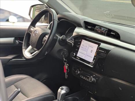 TOYOTA Hilux SW4 2.7 16V 4P 4X4, Foto 5