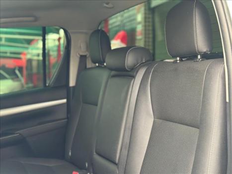 TOYOTA Hilux SW4 2.7 16V 4P 4X4, Foto 7