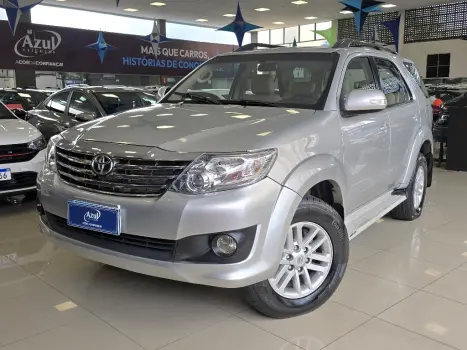 TOYOTA Hilux SW4 2.7 16V 4P SR AUTOM�TICO, Foto 3