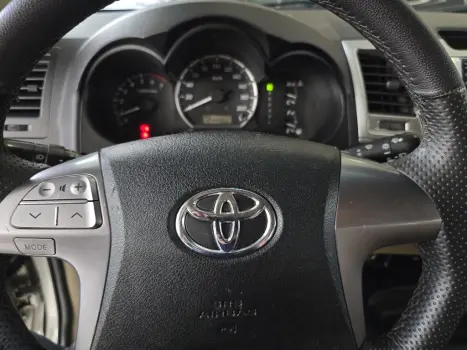 TOYOTA Hilux SW4 2.7 16V 4P SR AUTOM�TICO, Foto 11