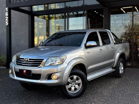 TOYOTA Hilux SW4 2.7 16V 4P FLEX SRV 7 LUGARES AUTOM�TICO, Foto 1