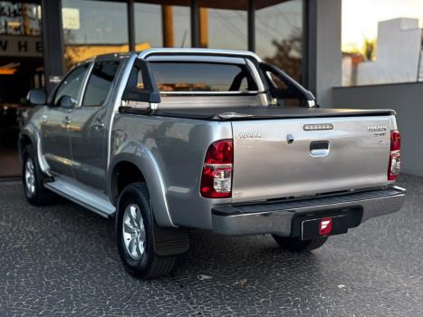 TOYOTA Hilux SW4 2.7 16V 4P FLEX SRV 7 LUGARES AUTOM�TICO, Foto 10