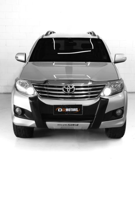 TOYOTA Hilux SW4 2.7 16V 4P SR FLEX, Foto 4