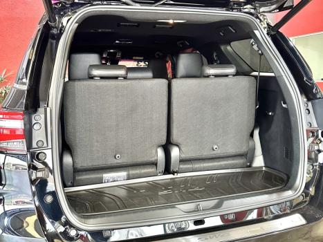 TOYOTA Hilux SW4 2.8 4P SRX 4X4 DIAMOND 7 LUGARES TURBO DIESEL AUTOMTICO, Foto 7