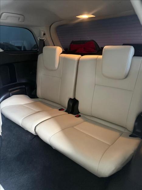 TOYOTA Hilux SW4 2.8 4P SRX 4X4 DIAMOND 7 LUGARES TURBO DIESEL AUTOMTICO, Foto 10