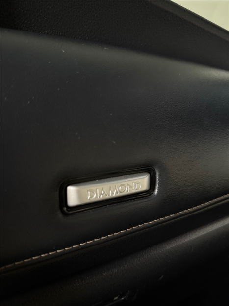 TOYOTA Hilux SW4 2.8 4P SRX 4X4 DIAMOND 7 LUGARES TURBO DIESEL AUTOMTICO, Foto 15