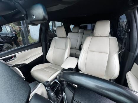 TOYOTA Hilux SW4 2.8 4P 4X4 TURBO DIESEL, Foto 19