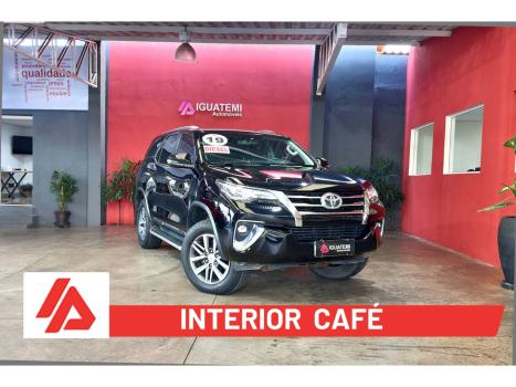 TOYOTA Hilux SW4 2.8 16V 4P SRX 4X4 7 LUGARES TURBO DIESEL AUTOM�TICO, Foto 1